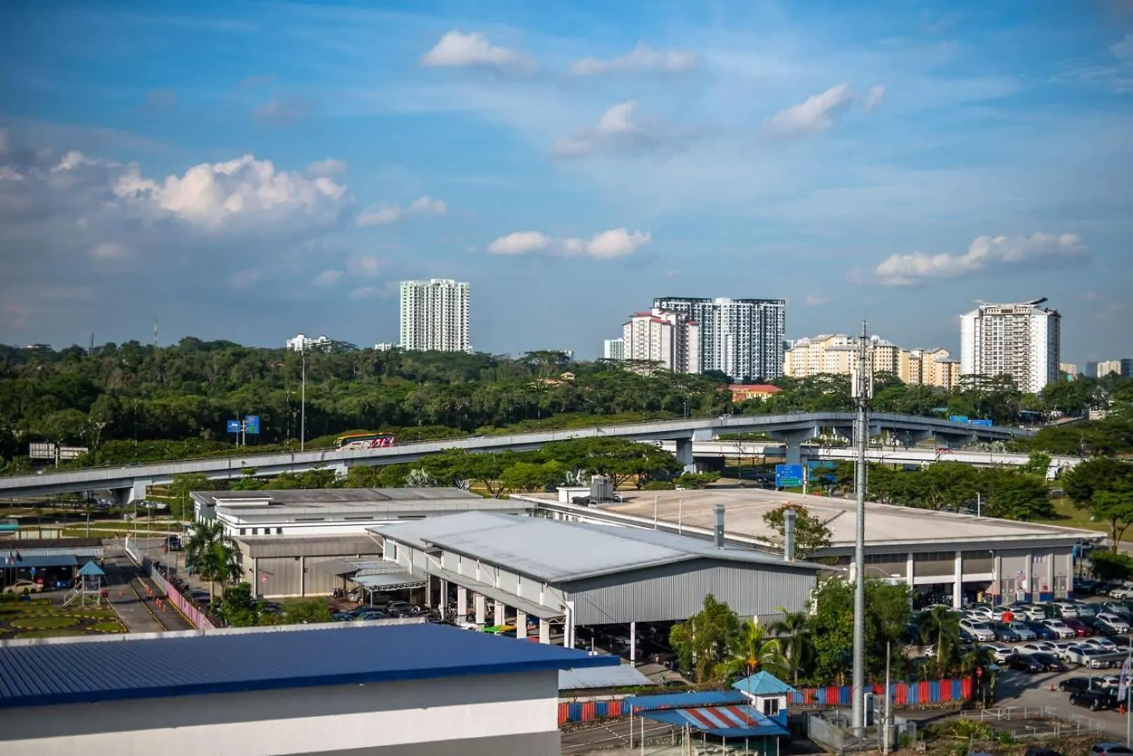 A Modern 3Br Home Near Danga Bay Free Parking Johor Bahru Apartment